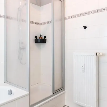Kassberg - Studio Mit Balkon, Netlfix Und Wifi Chemnitz Buitenkant foto